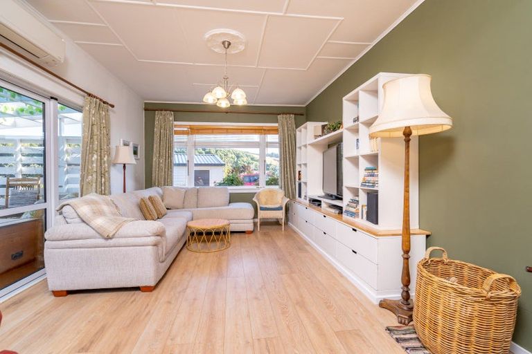 Photo of property in 10a Hill Street, Lawrence, 9532