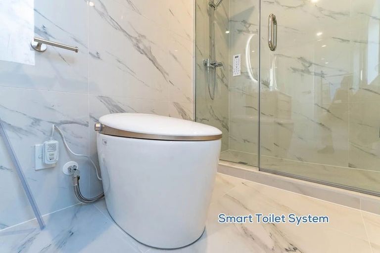 Photo of property in 8/6 Woodhouse Place, West Harbour, Auckland, 0618