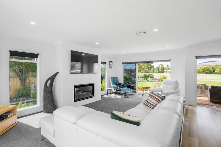 Photo of property in 67 Montgomery Crescent, Kinloch, Taupo, 3377