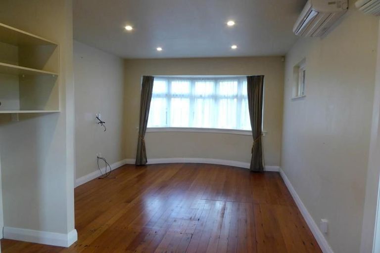 Photo of property in 10 Jeypore Street, Berhampore, Wellington, 6023