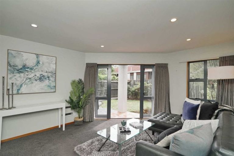 Photo of property in 3/96 Wainui Street, Riccarton, Christchurch, 8041