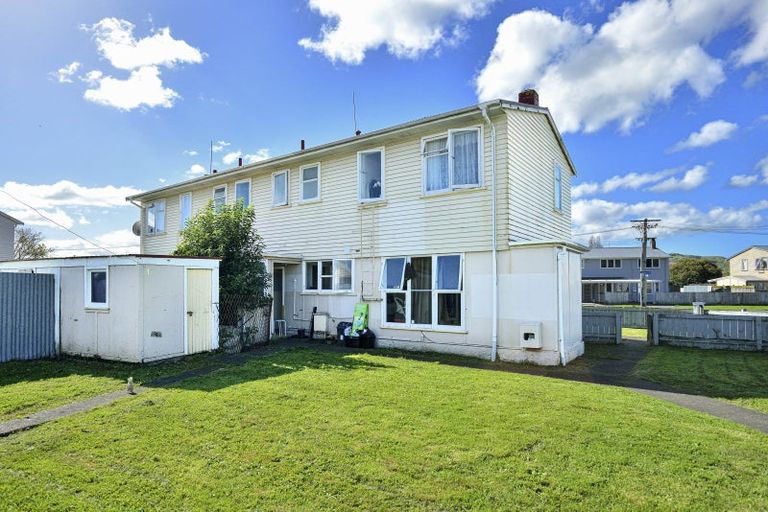 Photo of property in 1 Oxford Street, Kaiti, Gisborne, 4010