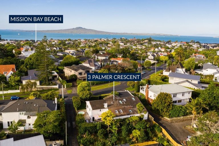 Photo of property in 3 Palmer Crescent, Mission Bay, Auckland, 1071