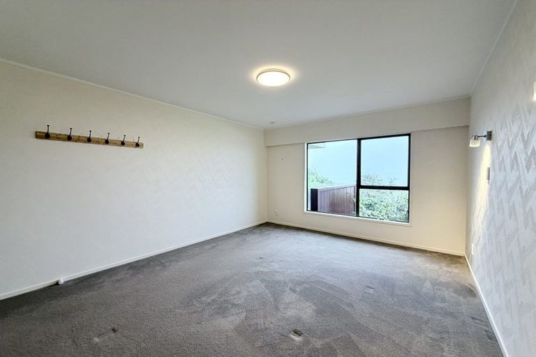 Photo of property in 2/14 Taharoto Road, Takapuna, Auckland, 0622