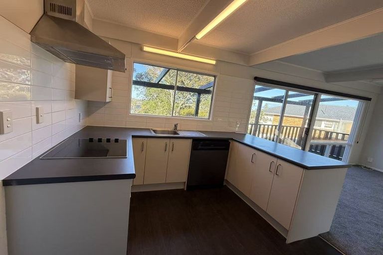 Photo of property in 19 Landop Terrace, Howick, Auckland, 2014