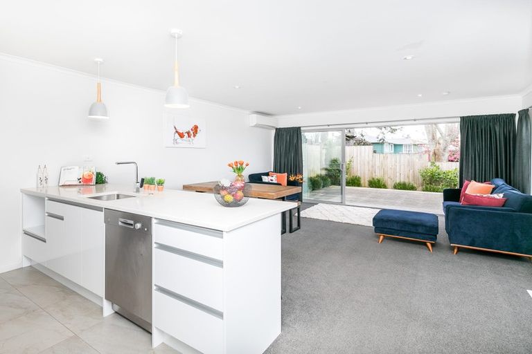 Photo of property in 1/70 Mahoe Street, Melville, Hamilton, 3206