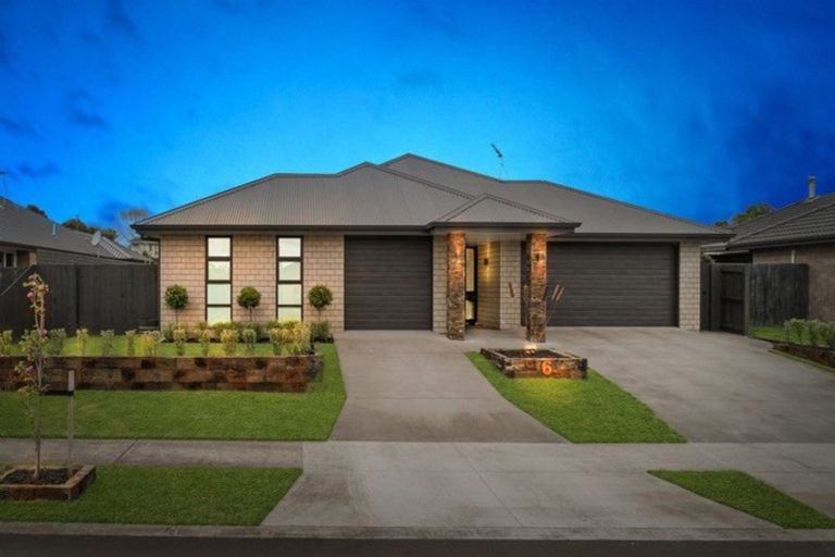 Photo of property in 6 Vivien Place, Patumahoe, Pukekohe, 2679