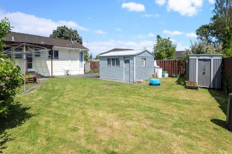 Photo of property in 64 Sunlands Drive, Manurewa, Auckland, 2102