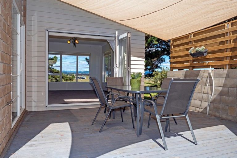 Photo of property in 19 Island View Heights, Coastlands, Whakatane, 3120