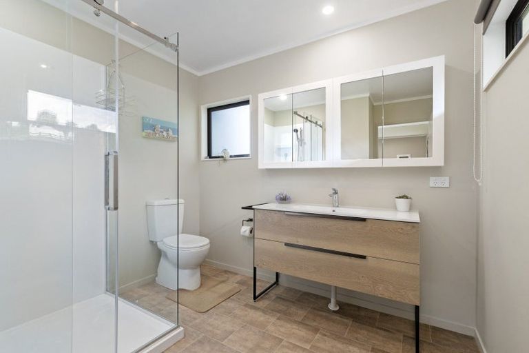 Photo of property in 765 Runciman Road, Runciman, Drury, 2578