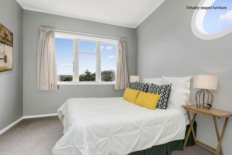 Photo of property in 18 Walden Street, Strathmore Park, Wellington, 6022