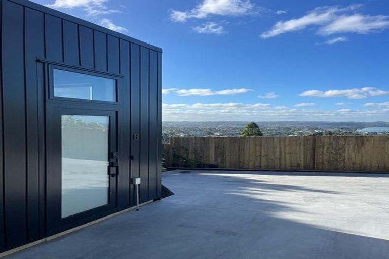 Photo of property in 9 Durness Place, Red Beach, 0932