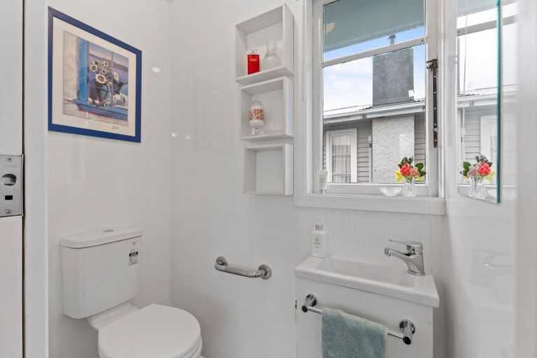 Photo of property in 60 Baird Road, Tokoroa, 3420