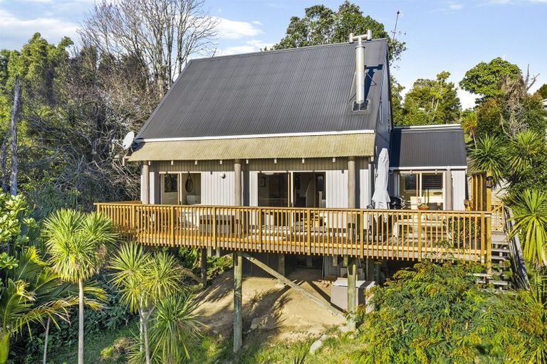 Photo of property in 1/7 Springfield Street, Forrest Hill, Auckland, 0620