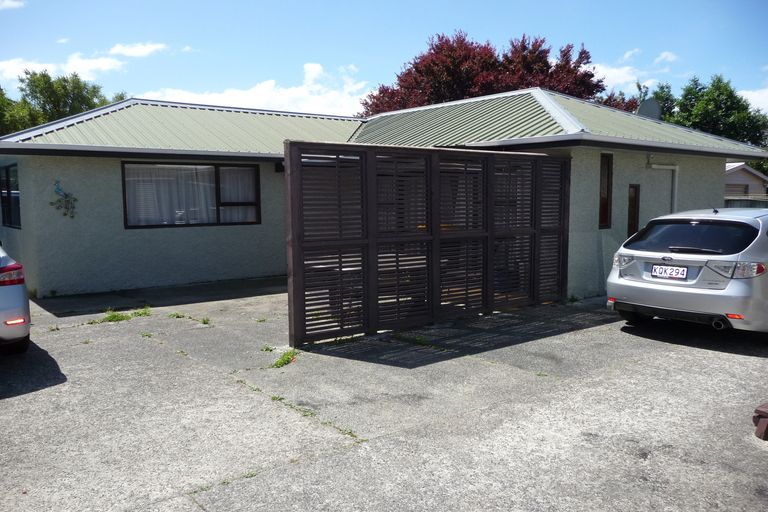 Photo of property in 15 Coughtrey Street, Saint Clair, Dunedin, 9012