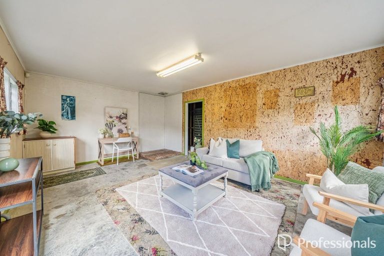 Photo of property in 12 Tawhai Street, Stokes Valley, Lower Hutt, 5019