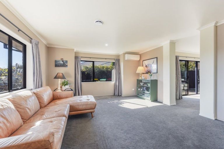 Photo of property in 20 Woodstock Place, Stoke, Nelson, 7011