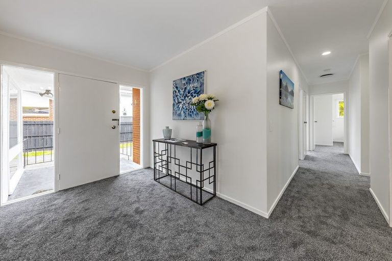 Photo of property in 41 Lawrence Crescent, Hillpark, Auckland, 2102