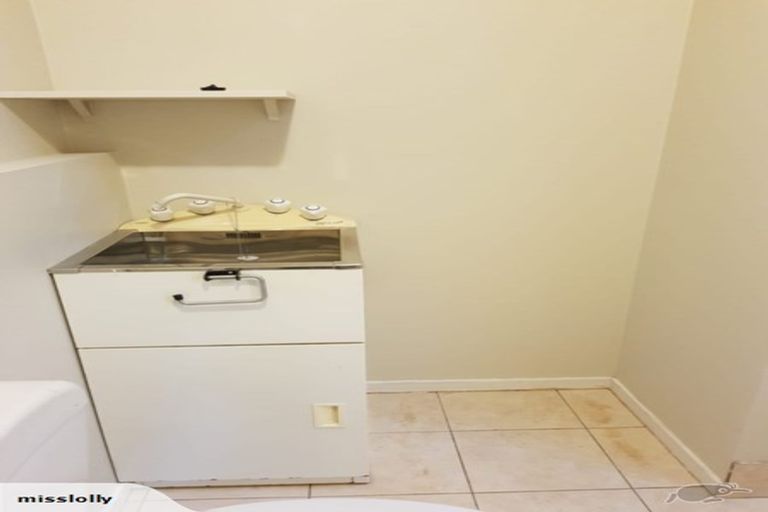 Photo of property in Carwyn Place, 9/352a Swanson Road, Ranui, Auckland, 0612