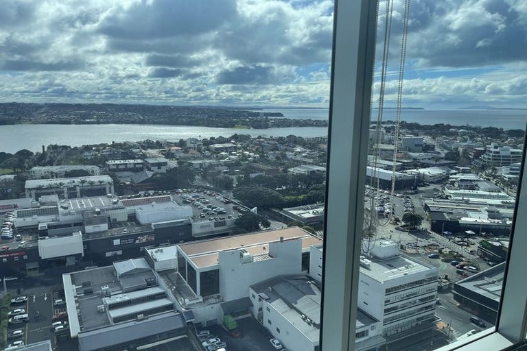 Photo of property in Sentinel Apartments, 2004/3 Northcroft Street, Takapuna, Auckland, 0622