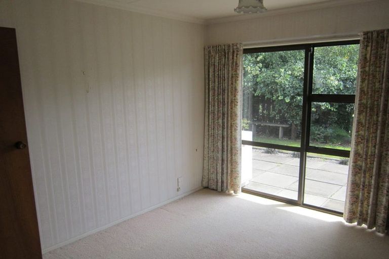 Photo of property in 2 Bevan Place, Otaki, 5512