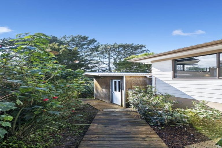 Photo of property in 66 Anich Road, Massey, Auckland, 0614