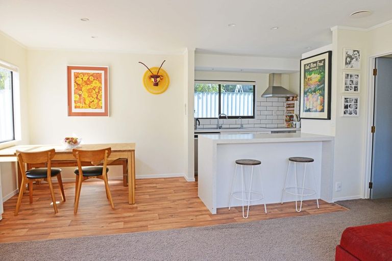 Photo of property in 18 Seymour Place, Bellevue, Tauranga, 3110