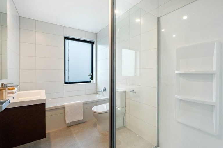 Photo of property in 21 Ngakoro Road, Karaka, Papakura, 2113