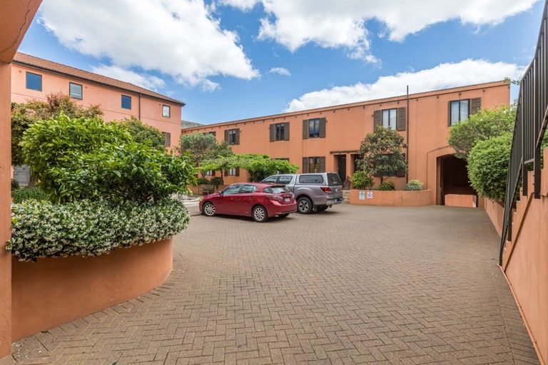 Photo of property in 7/10 Cleveland Road, Parnell, Auckland, 1052