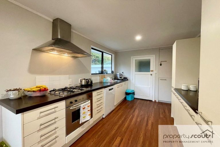 Photo of property in 69 Oranga Street, Westown, New Plymouth, 4310