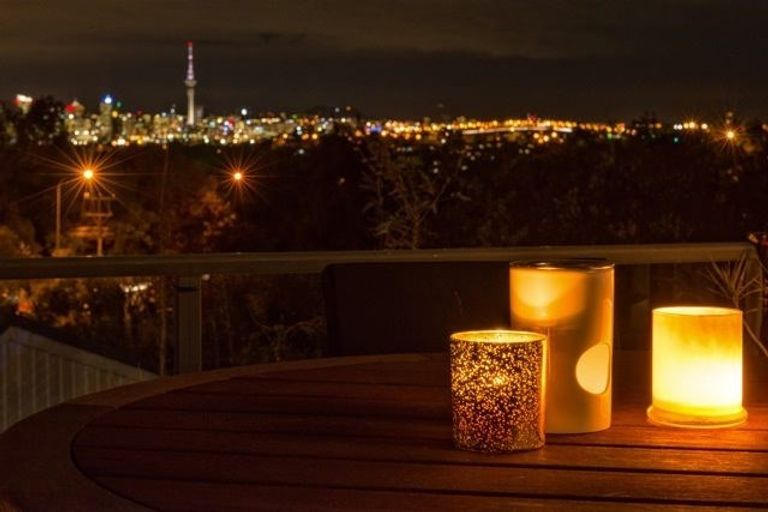 Photo of property in 100b Lake Road, Northcote, Auckland, 0627