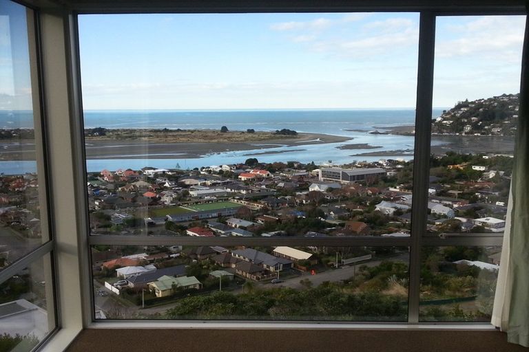 Photo of property in 7 Redcliffs View Lane, Redcliffs, Christchurch, 8081