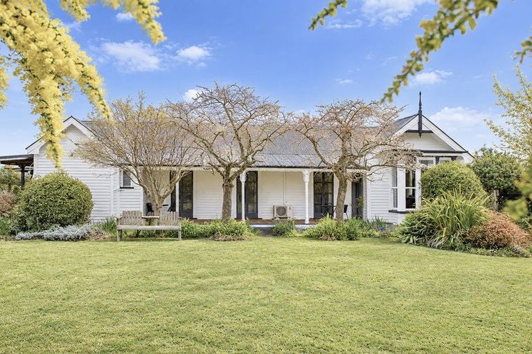 Photo of property in 15 Montrose Street, Waiau, 7332