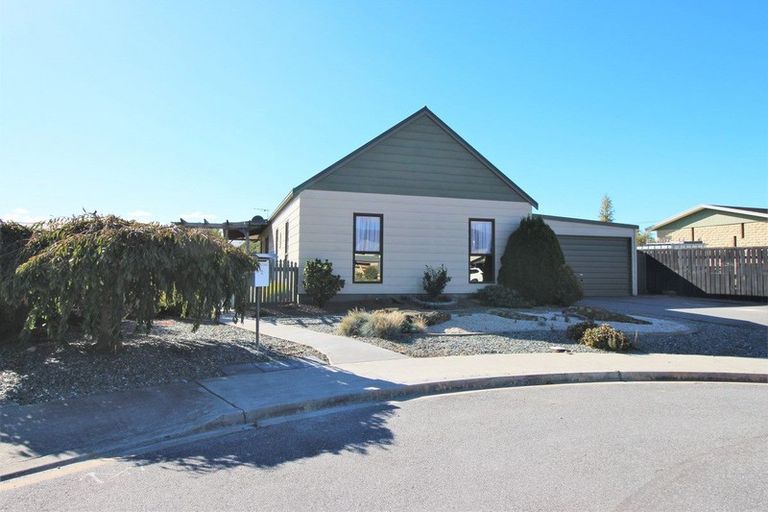 Photo of property in 2 Cherry Grove, Alexandra, 9320