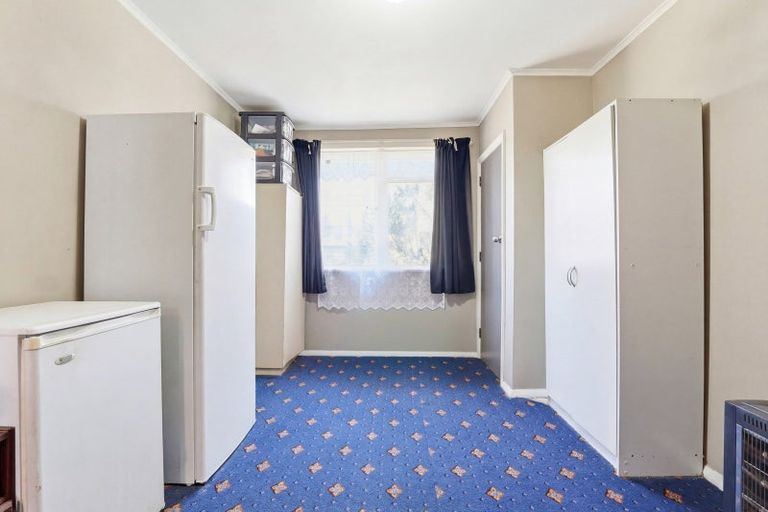 Photo of property in 111 Carlton Avenue, Tawhero, Whanganui, 4501