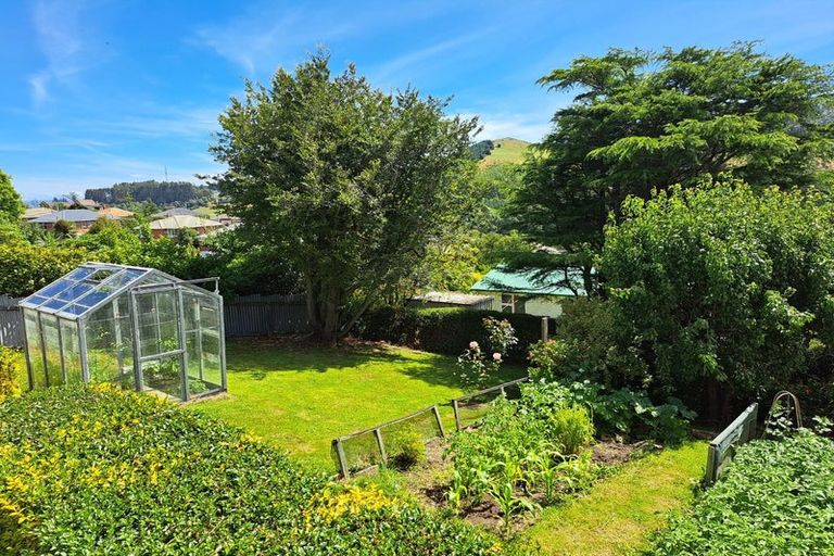 Photo of property in 37 Hocken Street, Kenmure, Dunedin, 9011