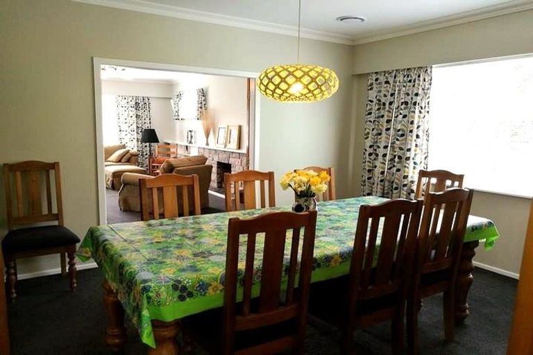 Photo of property in 74 Warwick Street, Wilton, Wellington, 6012