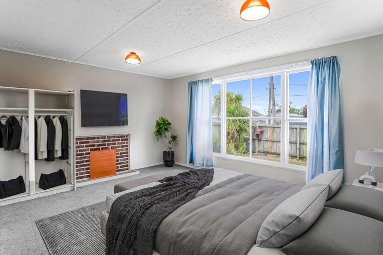 Photo of property in 6 Portchester Street, Aranui, Christchurch, 8061