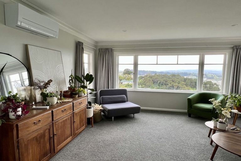 Photo of property in 12 Mertoun Terrace, Highbury, Wellington, 6012