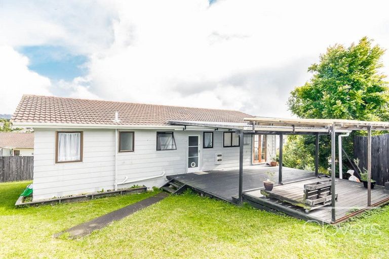 Photo of property in 80 Sunvue Road, Glen Eden, Auckland, 0602