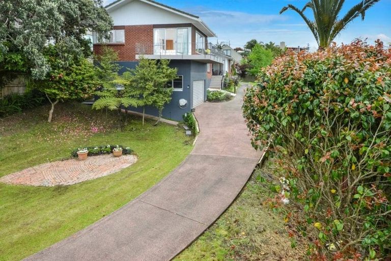 Photo of property in 1/36 Masterton Road, Rothesay Bay, Auckland, 0630