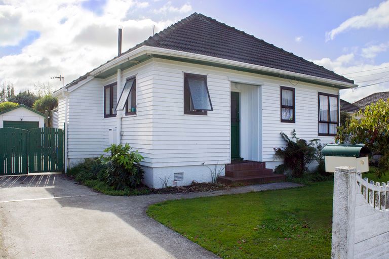 Photo of property in 25 Haig Street, Waterloo, Lower Hutt, 5011