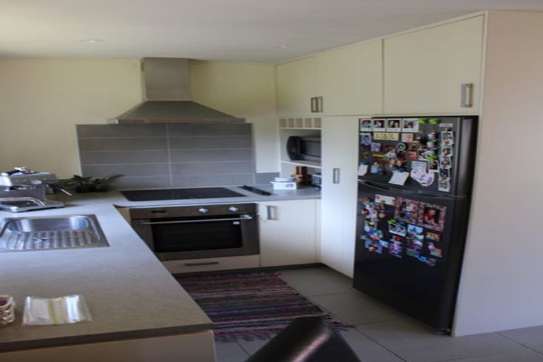 Photo of property in 1 Aberley Road, Schnapper Rock, Auckland, 0632