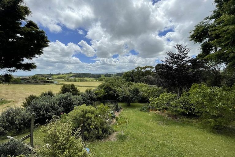 Photo of property in 491 Sim Road, Paerata, Pukekohe, 2676