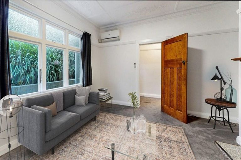 Photo of property in 132-136 Washington Avenue, Brooklyn, Wellington, 6021