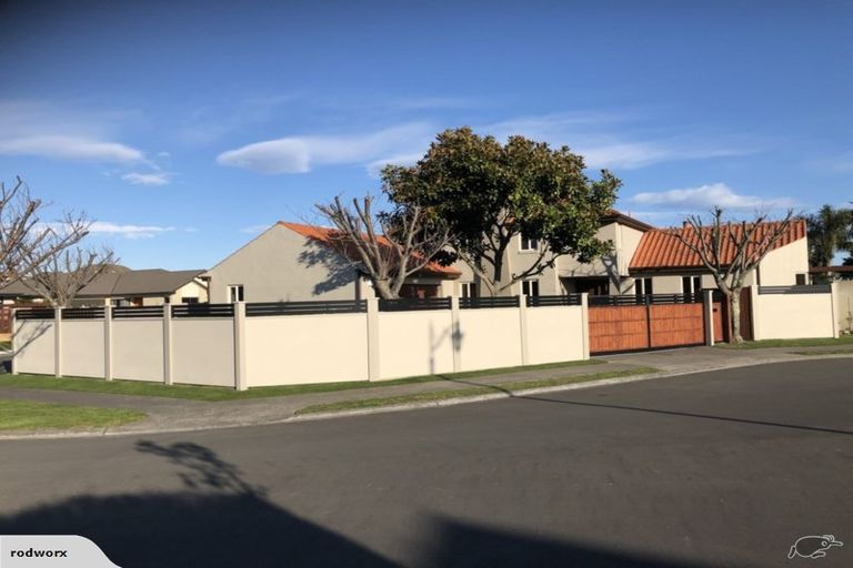 Photo of property in 11 Park Lane, Greenmeadows, Napier, 4112