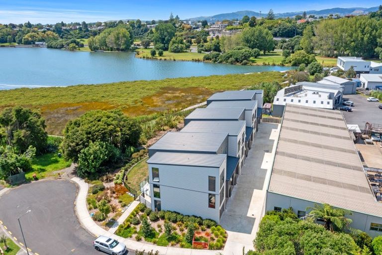 Photo of property in 9/29 Montgomery Road, Judea, Tauranga, 3110