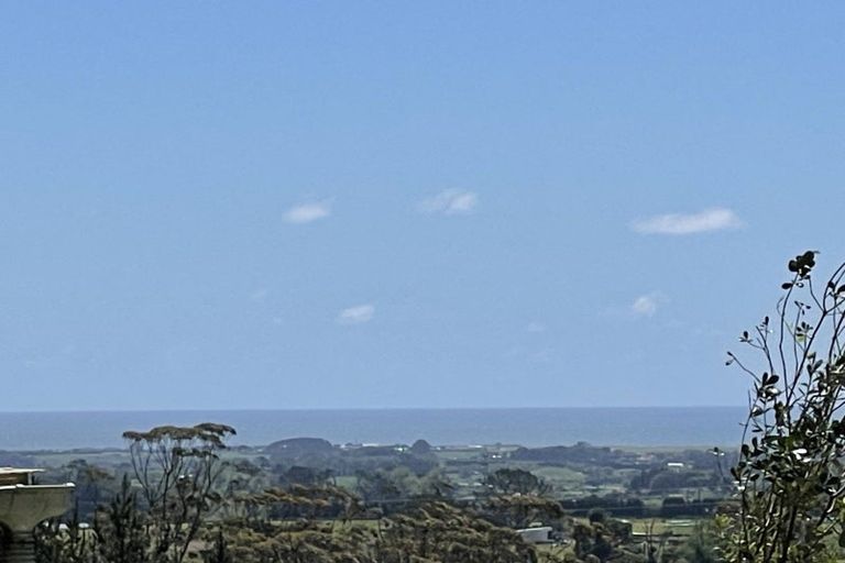 Photo of property in 150 Ackworth Road, Lepperton, New Plymouth, 4373