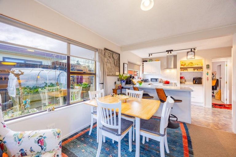 Photo of property in 14a Ruataniwha Street, Waipawa, 4210