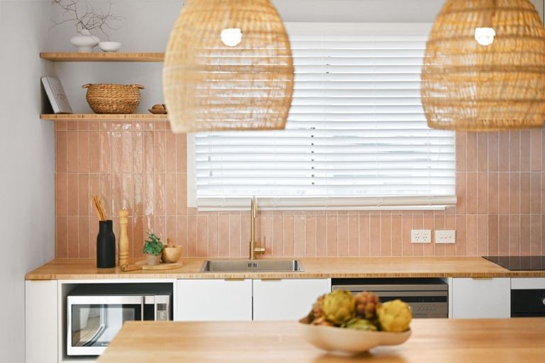 Photo of property in 182 Ngatai Road, Otumoetai, Tauranga, 3110